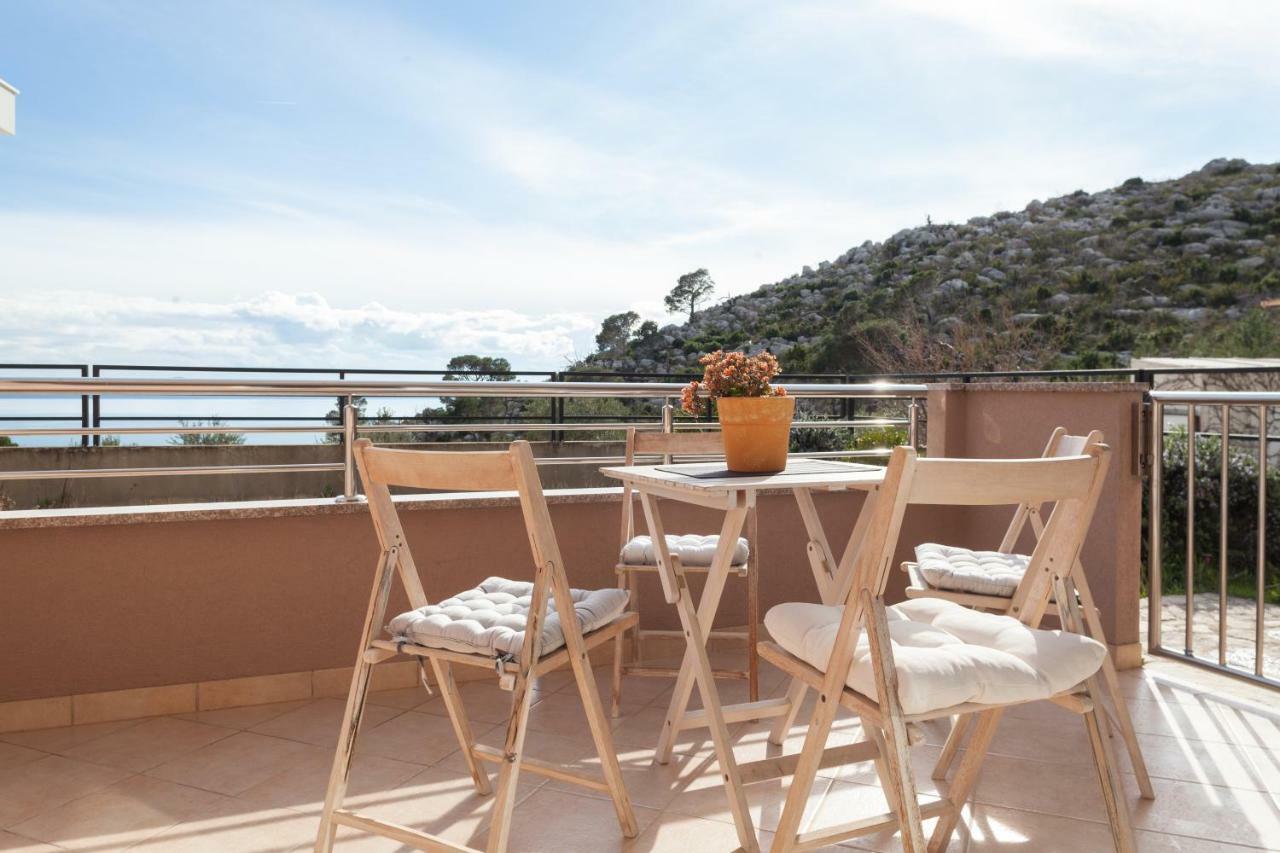 Relax Makarska Appartement Buitenkant foto